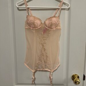 La vie en rose garter bustier XS
